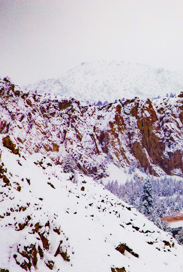 ACG Holiday 2020: Smith Rock Lookbook, slide 5 of 6