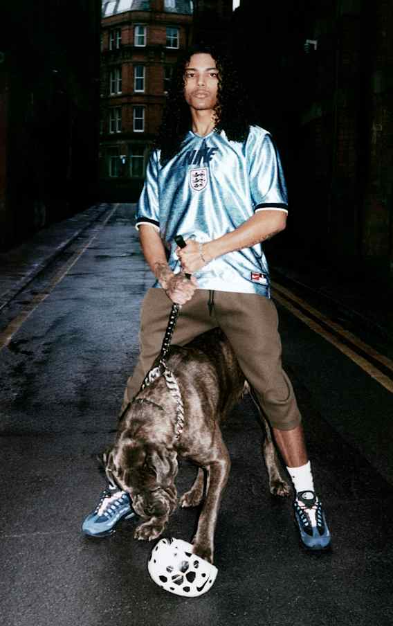 Compra el Look, Tacos, Ropa y Accesorios de Fútbol Nike, slide 3 of 4