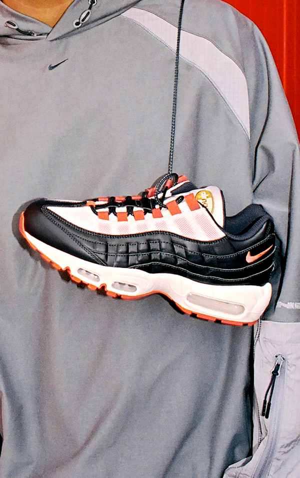 The details, Alejandro Balde Air Max 95 | Nike By You | Nike, slide 1 of 3