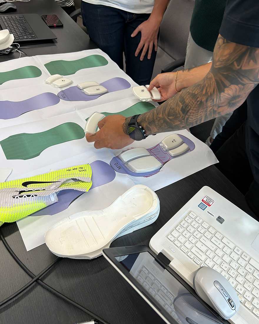 Tasarımda Run Beyond: Nike Vomero Premium İle Daha Fazla Koşmak İçin Sınırları Zorla