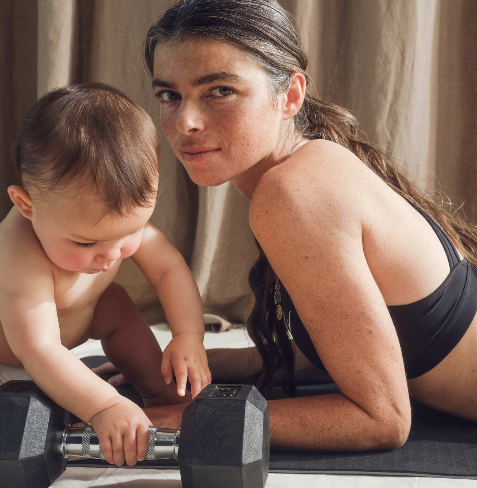 帝王切開後に安全に運動する方法をエキスパートが解説