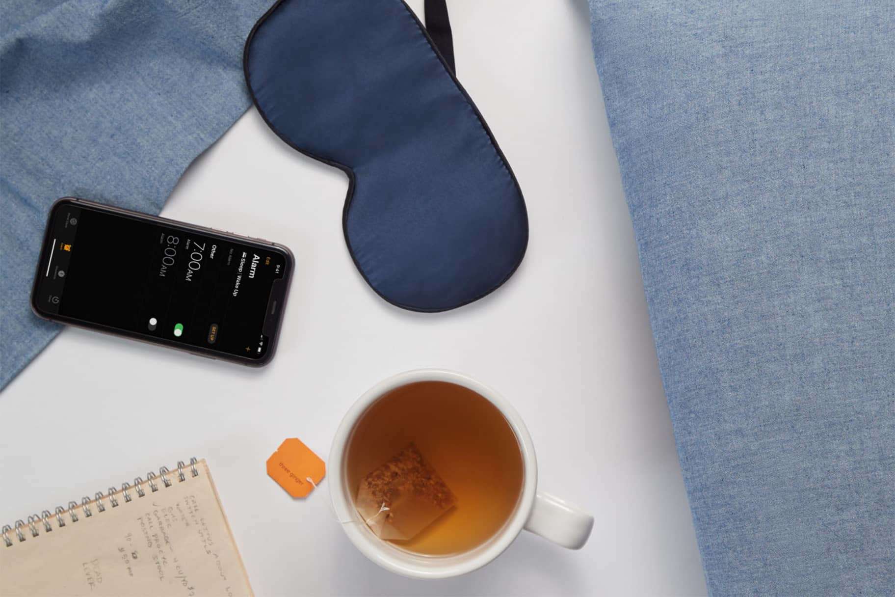 What to Do if You Can’t Sleep, According to Experts