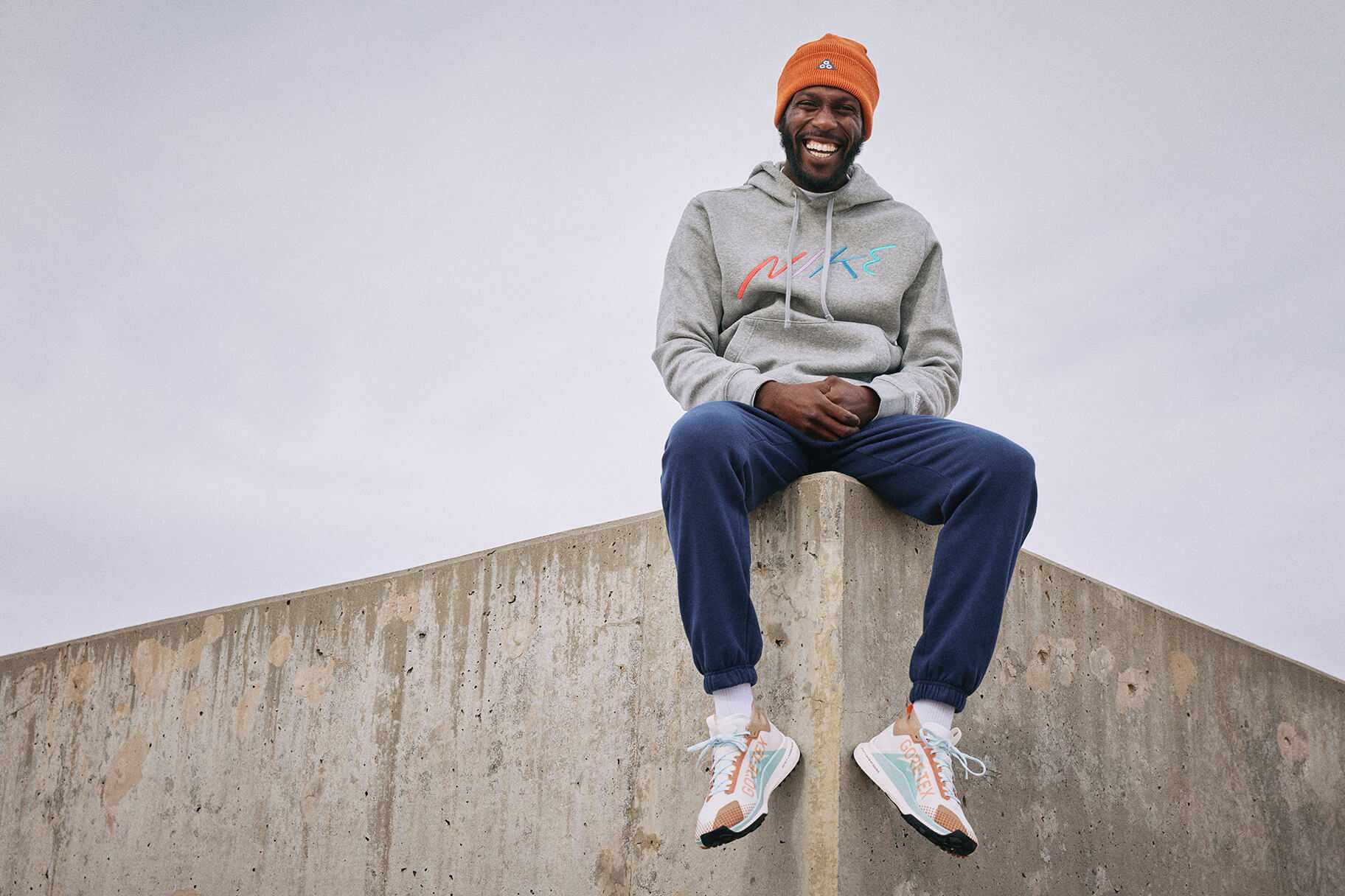 Scopri cinque felpe con cappuccio Nike per stare al caldo in inverno