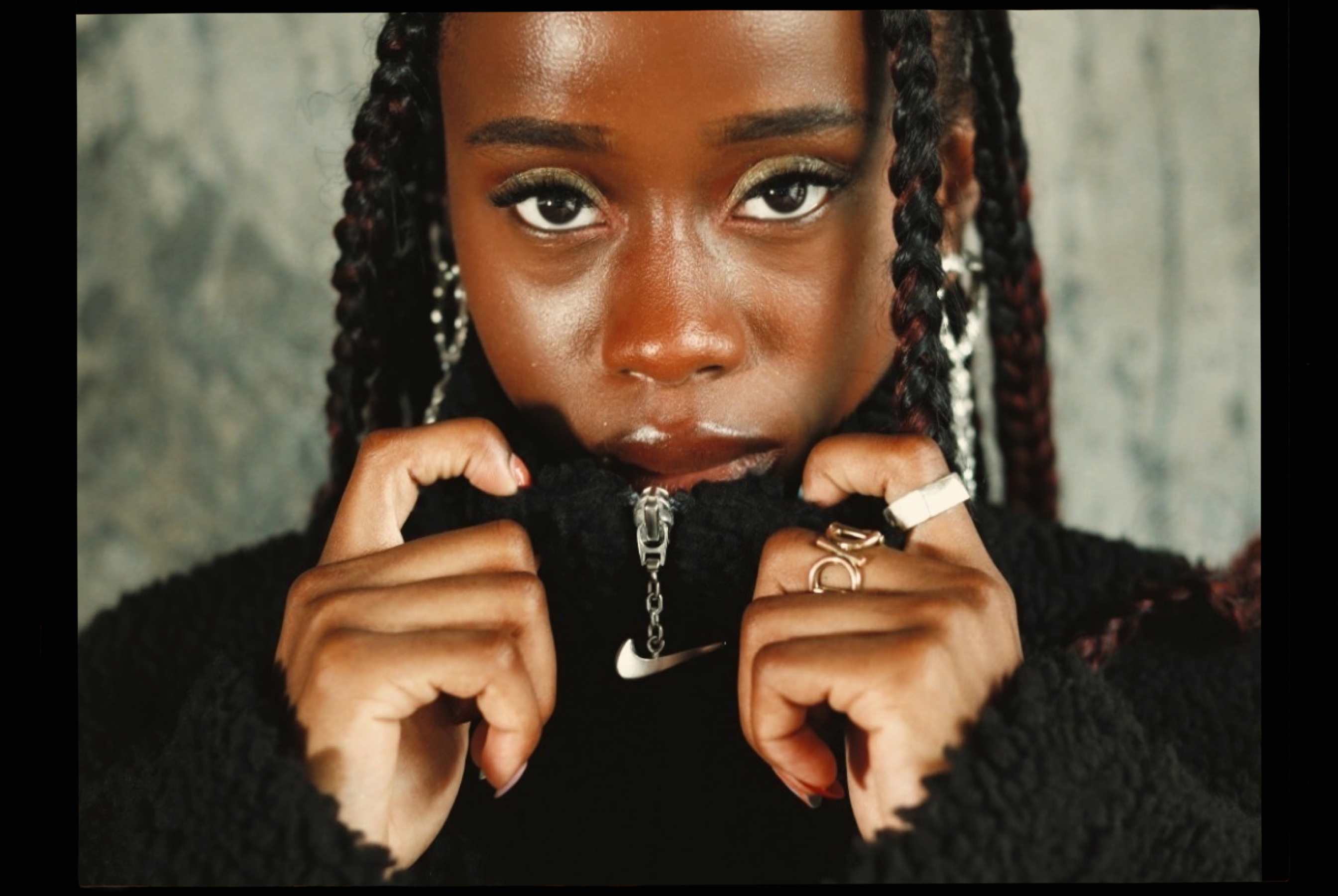 Au-delà de la coupe : Momo Hassan-Odukale redéfinit la mode nigériane