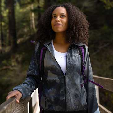 Hiking Checklist: Essentials to Bring on the Trail