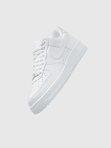 Nike. Just Do It. Nike.com (JP)