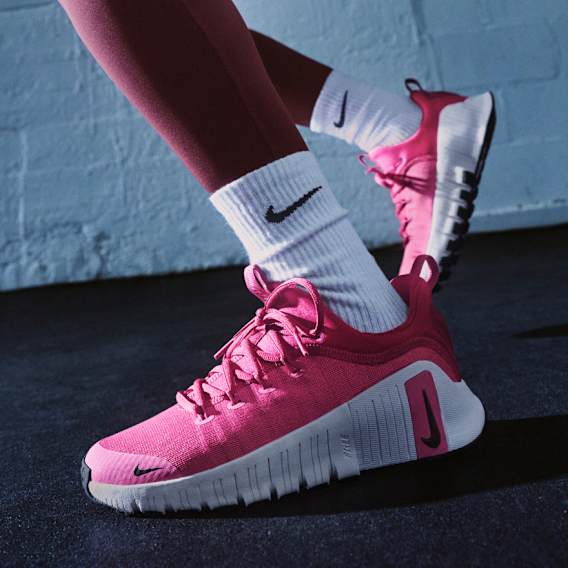 Women's Shoes, Clothing & Accessories