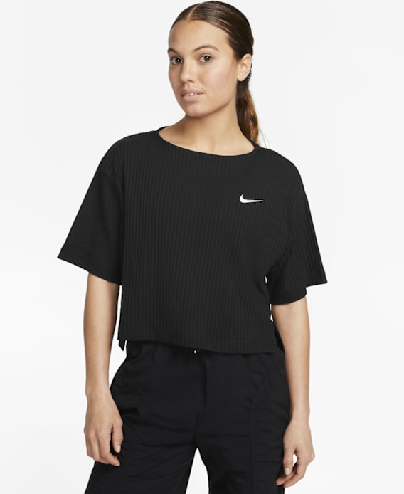 Women's tops & tees size chart