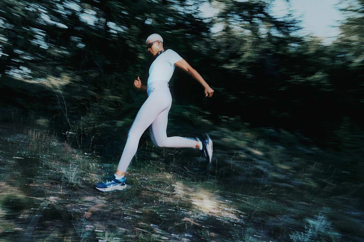 What to look for when choosing winter running shoes