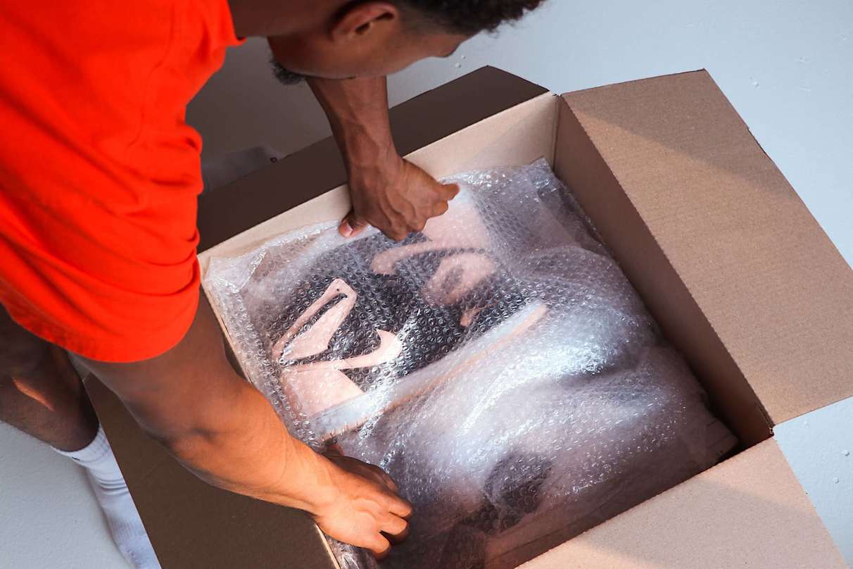 Come riporre le scarpe per traslocare e viaggiare