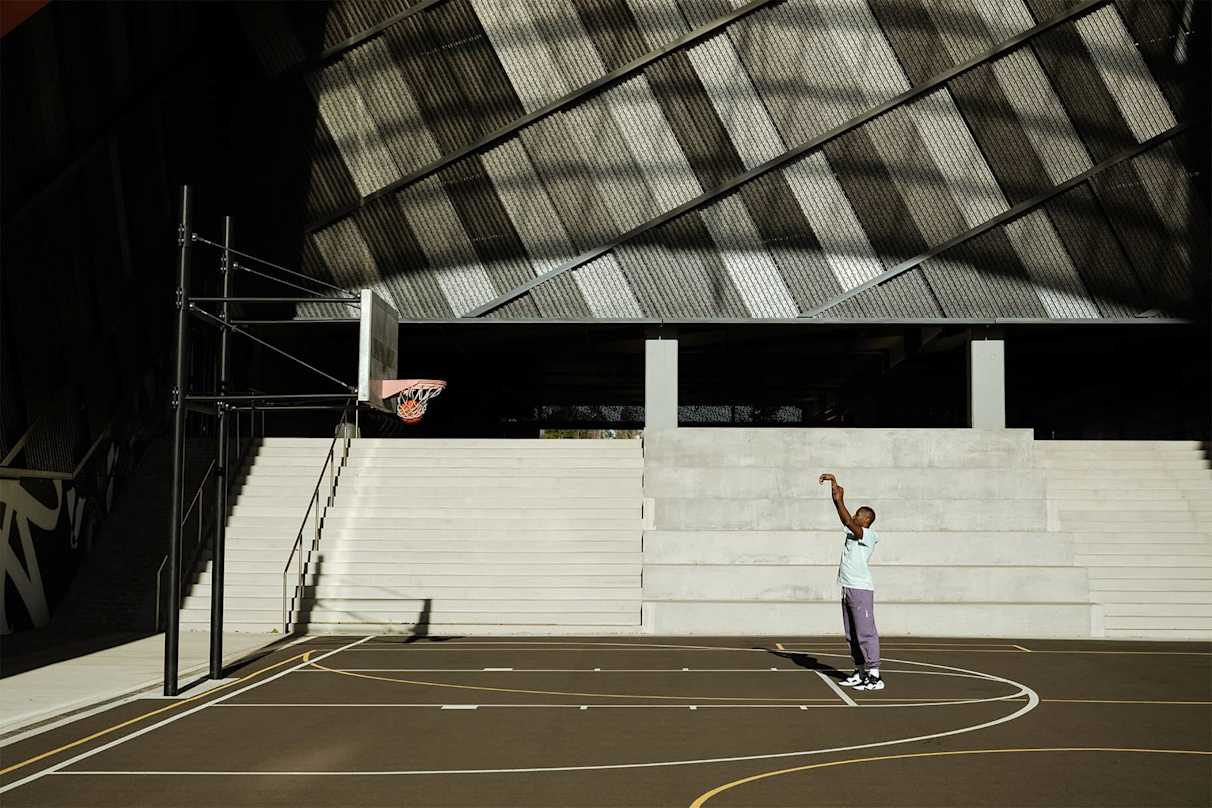 Comment tirer des lancers francs selon des coachs et professionnels du basket