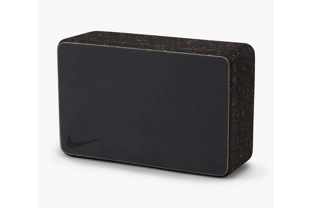 How to Use Yoga Blocks: 5 Poses to Try