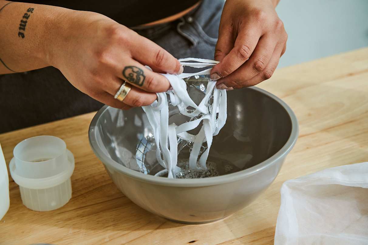 How to Clean Nike Air Force 1 Shoes