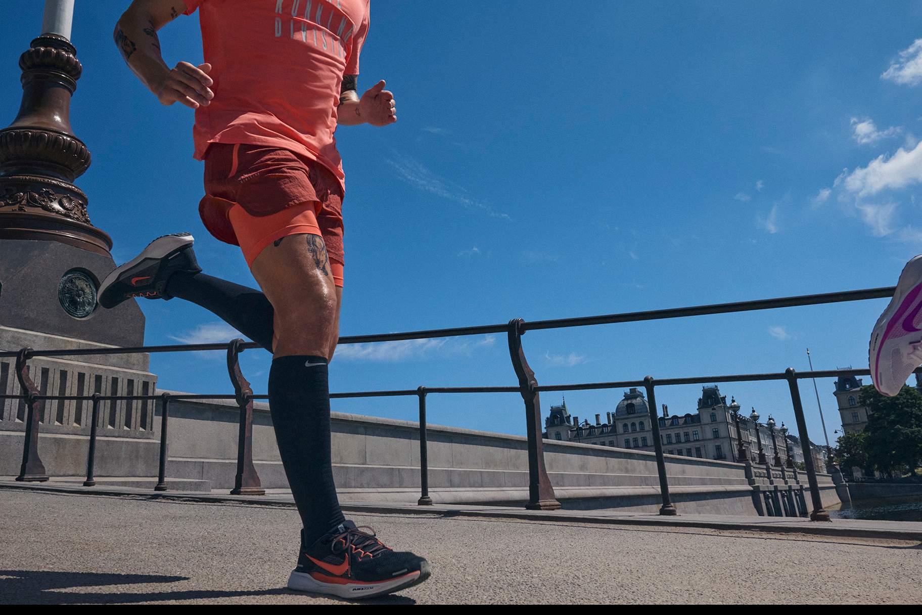 Est-ce que le running muscle les jambes ?
