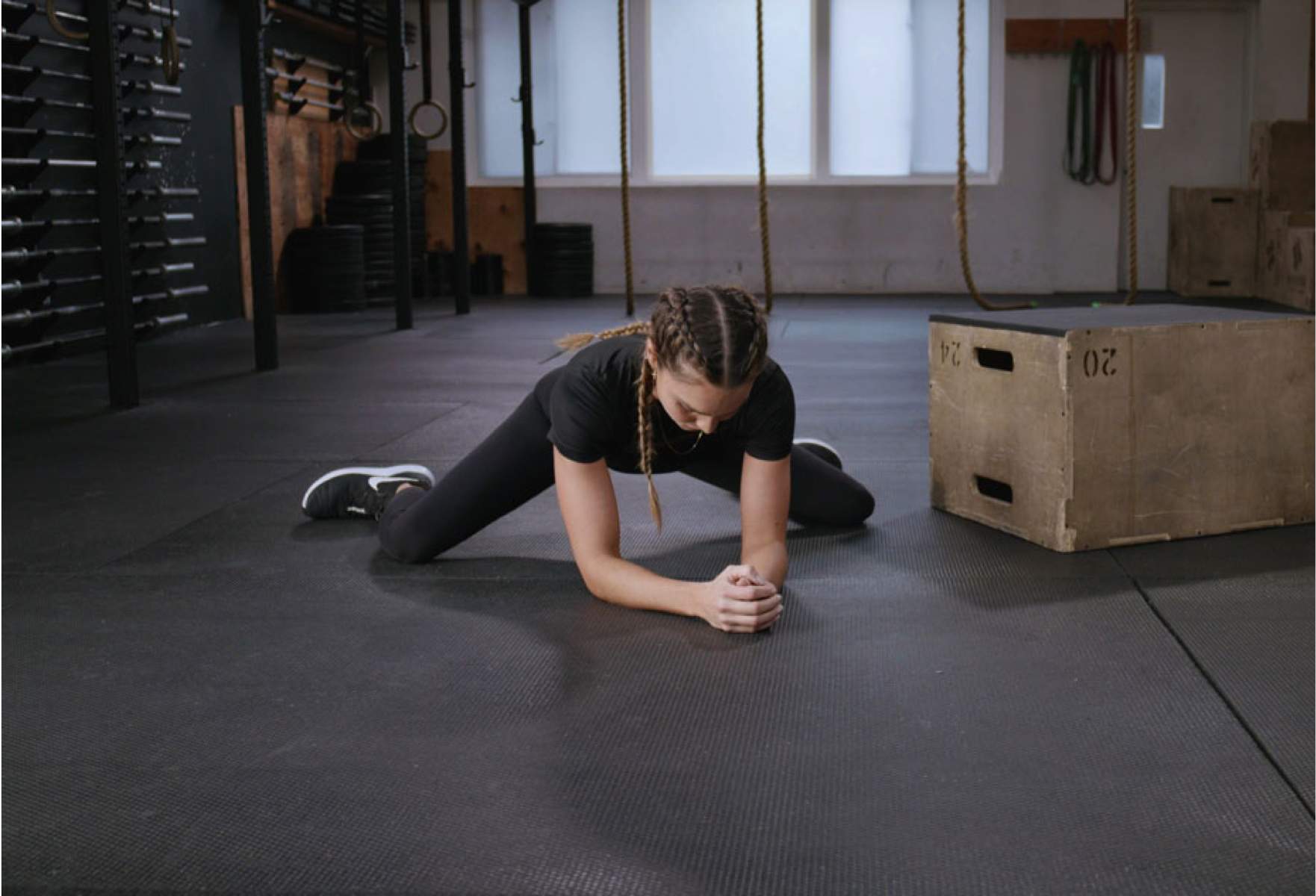 8 Wind-Down Stretches to Do Before Bed