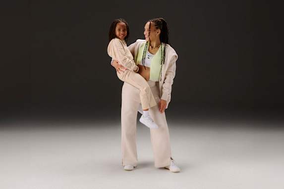 8 Nike Gift Ideas for Mother's Day