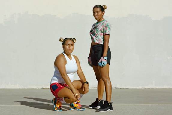Snapshots: Dominating Handball with the Garate Twins 
