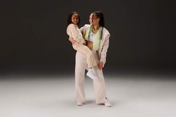 8 Nike Gift Ideas for Mother's Day