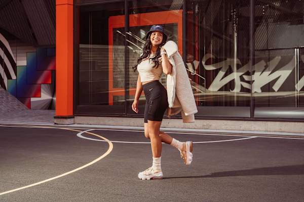 6 outfit ideas for socks with sandals