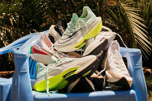 How to Pack Shoes for Moving and Travelling