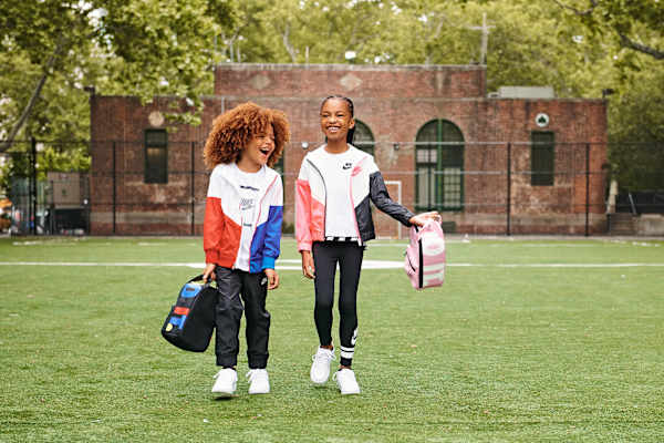 10 Kindergeschenke von Nike, die kein Spielzeug sind 