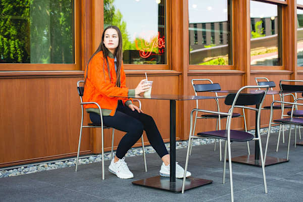 Cómo combinar leggings para salir