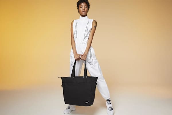 The Best Nike Totes for Gym, Work and Travel