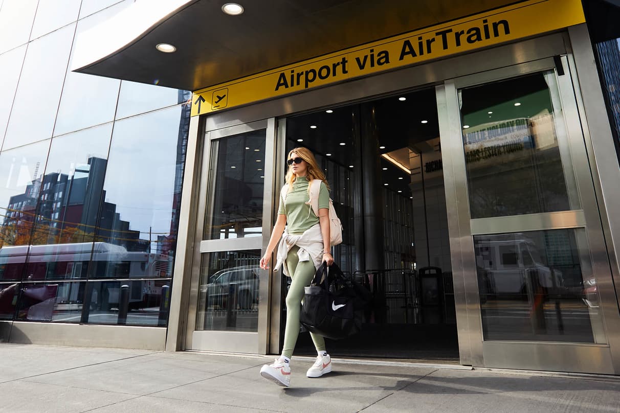 What to wear to the airport: 7 travel outfit ideas