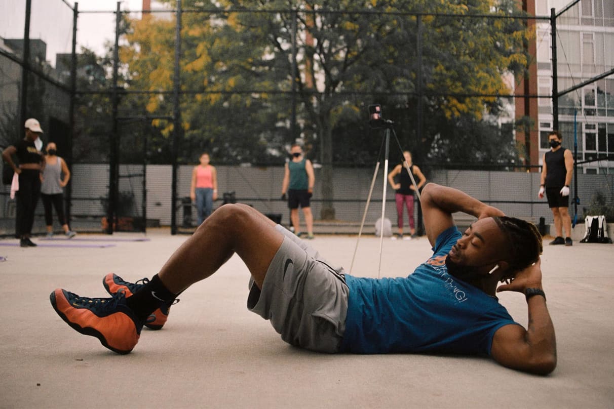 What Muscles Do Sit-Ups and Crunches Work?