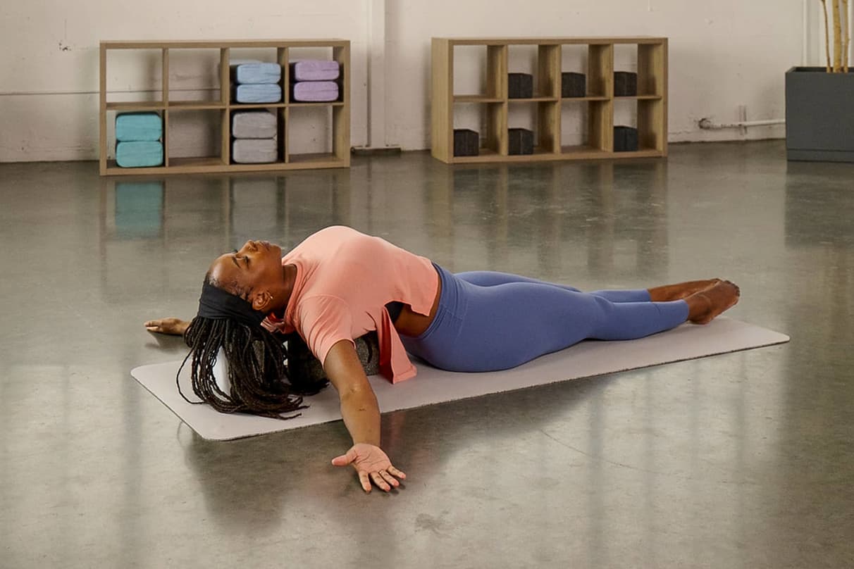 Anleitung für Yoga-Blöcke: 5 Posen zum Ausprobieren