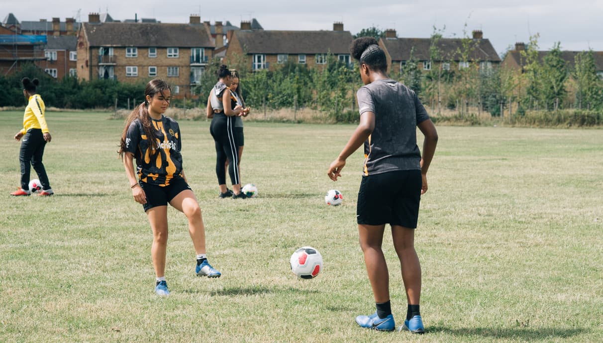 Hackney Wick FC. Fra bunden og op