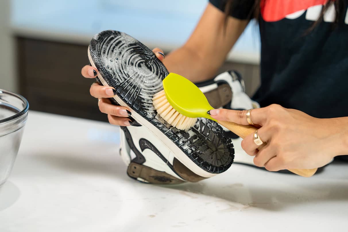 How to Clean Your Shoes in 6 Easy Steps