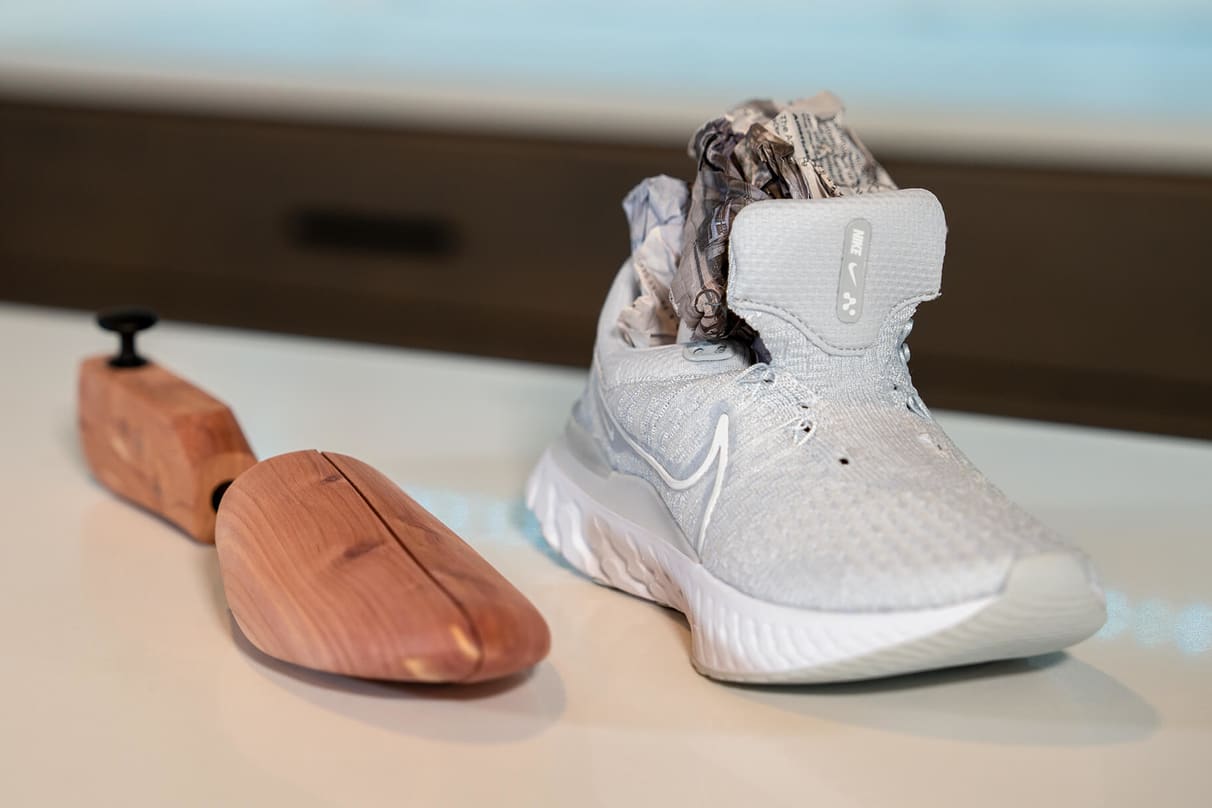 Cómo limpiar zapatillas con malla