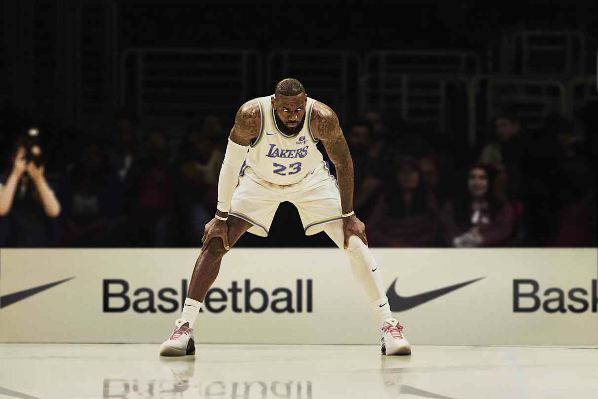Los LeBron XXII están confeccionados para manejar la presión y los movimientos potentes