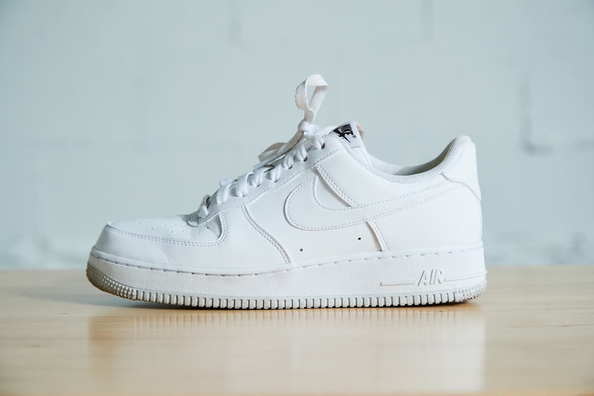 Zo voorkom je piepende schoenen