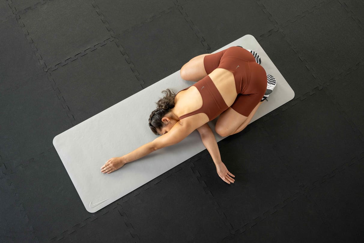 So stellst du eine morgendliche Stretch-Routine für zu Hause zusammen