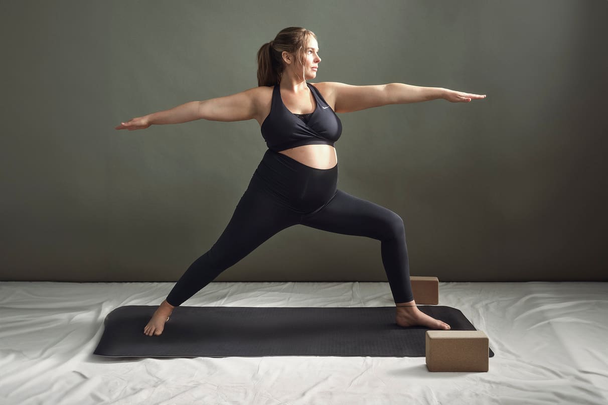 Best maternity workout clothes by Nike