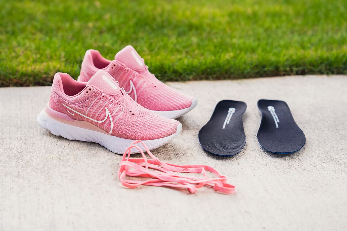 Cómo limpiar zapatillas con barro