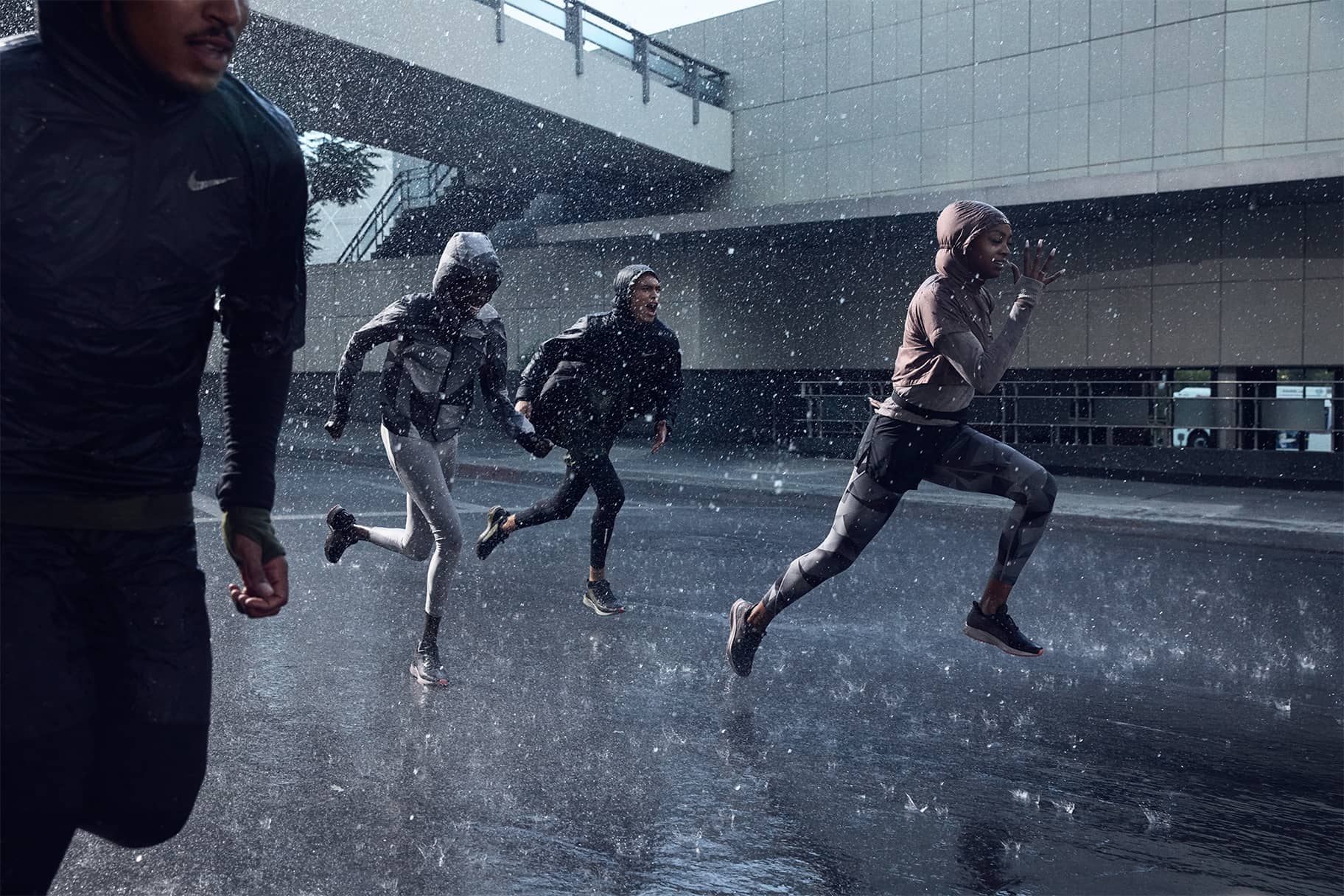 Courir sous la pluie : ce qu'il faut savoir. Nike LU