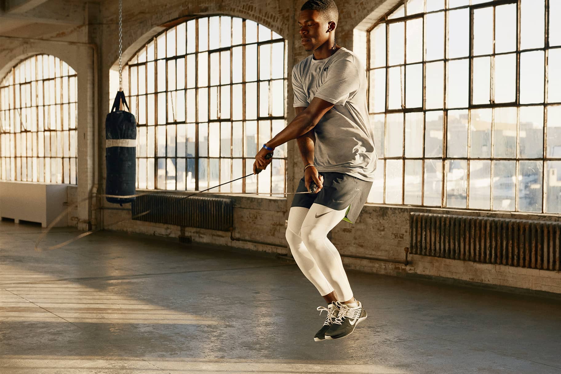 ¿Saltar la cuerda es mejor que hacer running?. Nike XL