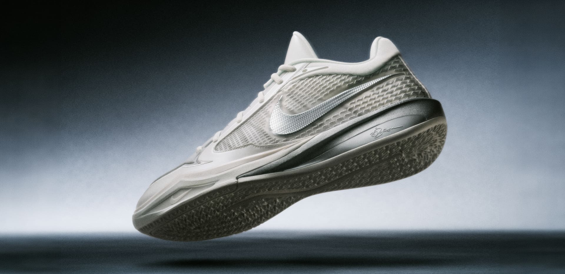 Nike Basketball, SABRINA 4 "LIGHT WORK"
