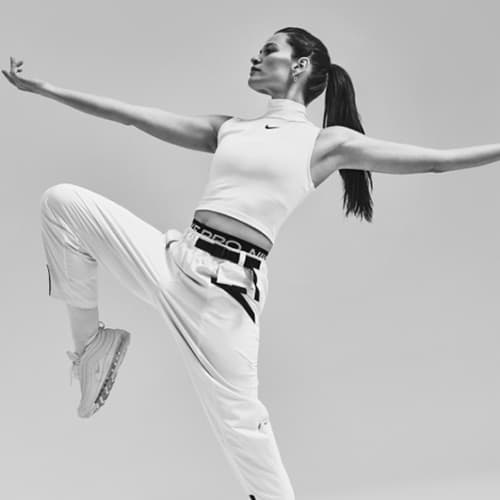 Sko, klær og tilbehør til dame fra Nike. Nike.com