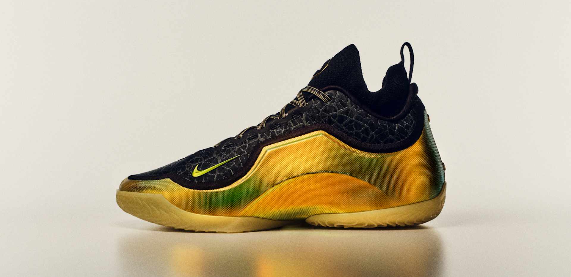 Sitio web oficial de Nike, "HURT FEELINGS"