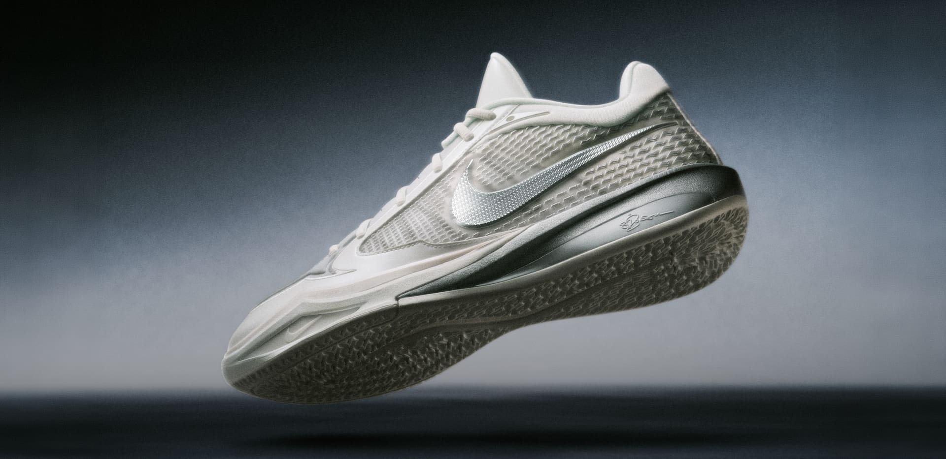 Sitio web oficial de Nike, SABRINA 4 "LIGHT WORK"