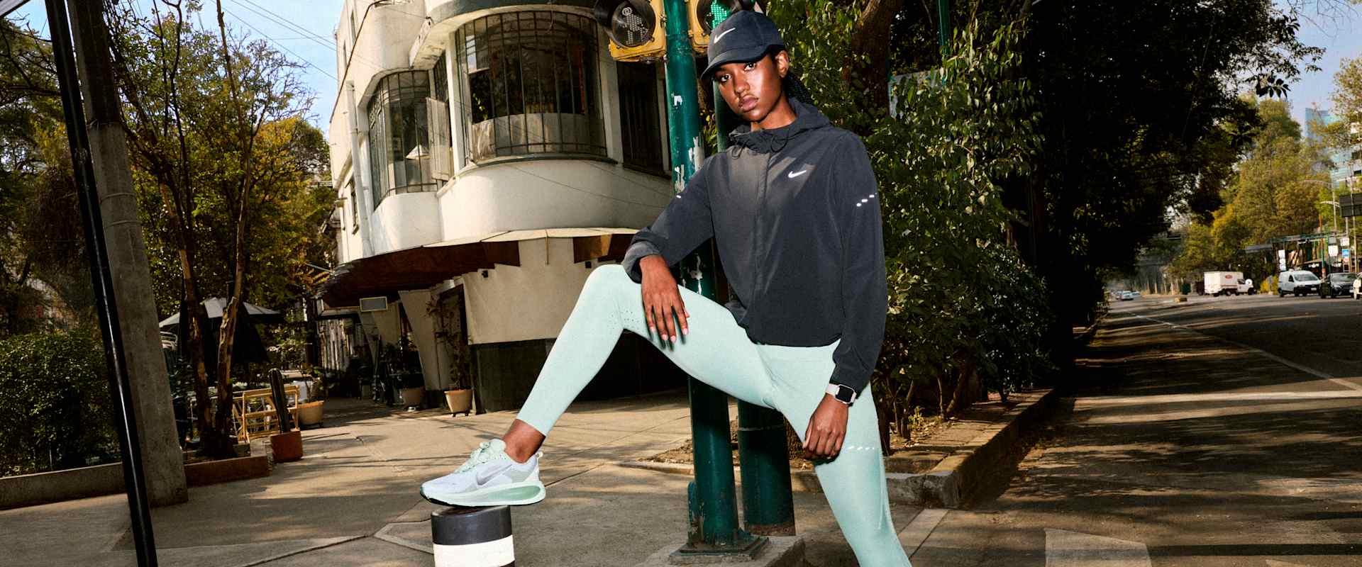 어떤 날씨에도, 러닝은 계속된다, 나이키 스위프트 & 보메로 18