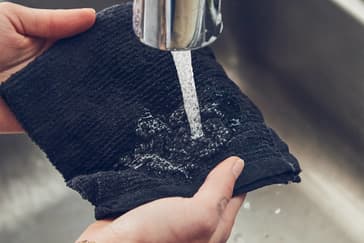 Cómo eliminar los pliegues y las arrugas de las zapatillas