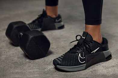 Training Shoes vs. Running Shoes: What’s the Difference?