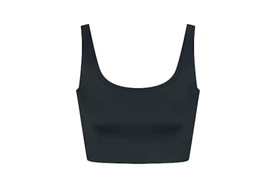 "Nota-se que a coleção NikeSKIMS foi feita para mulheres. Acho que este é o aspeto mais importante." – Chloe Kim, slide 2 of 3