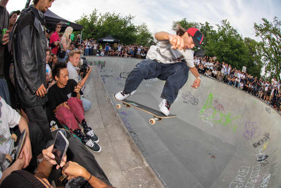 Nike SB. Nike Skateboarding'in Arka Planı