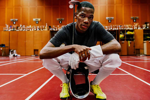 Fica a conhecer a atleta de esgrima francesa Meddy Elice